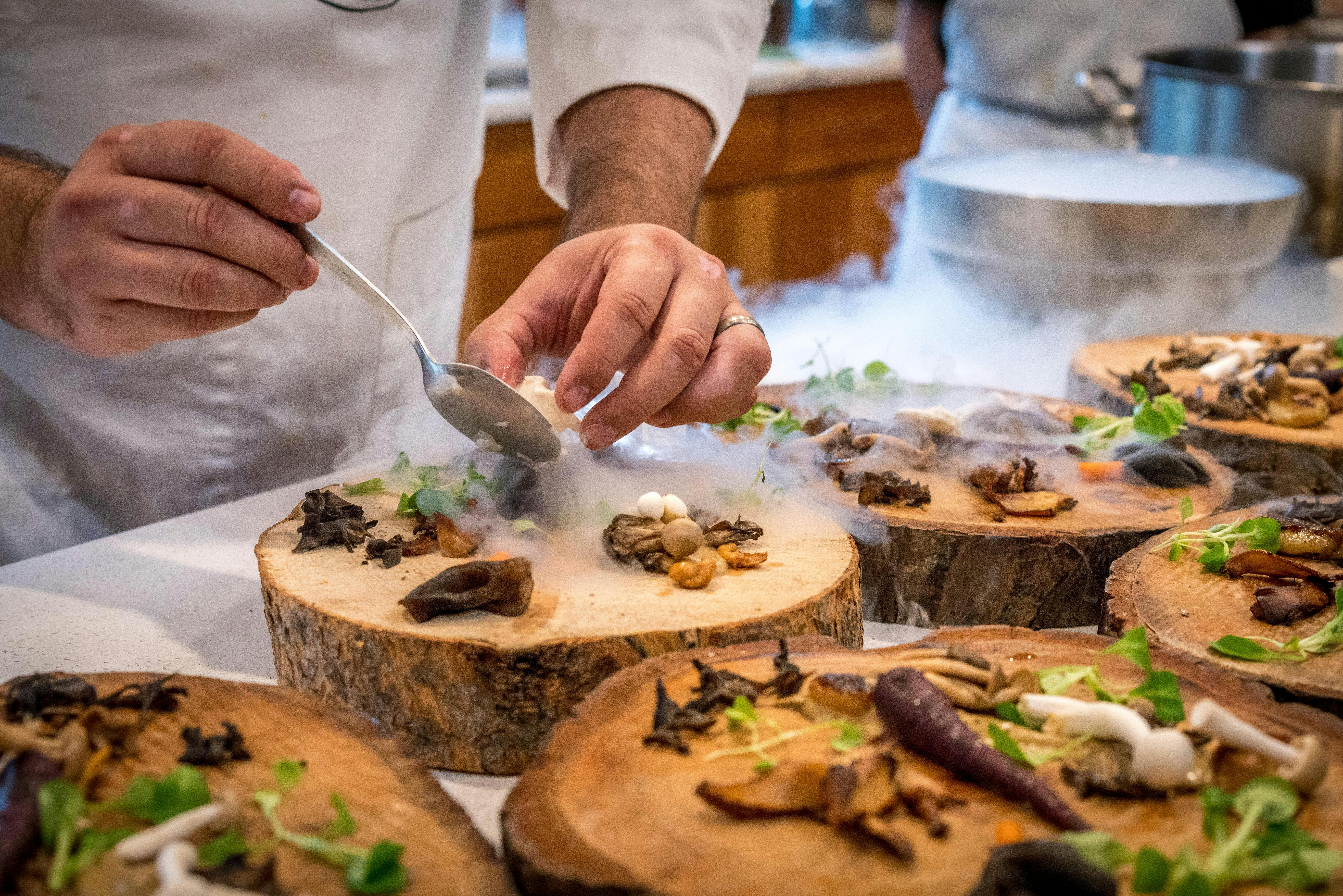 Esplora l’Eccellenza Gastronomica di Venezia: Ristoranti Gourmand e l’Arte dei Cicchetti